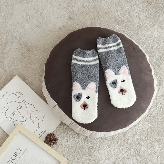 Chaussettes En Peluche Chien De Dessin Animé